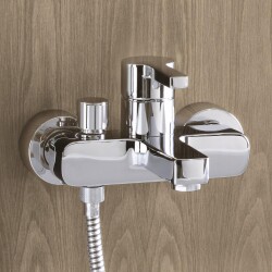 Grohe Lineare Tek Kumandalı Banyo Bataryası - 33849001 - 2